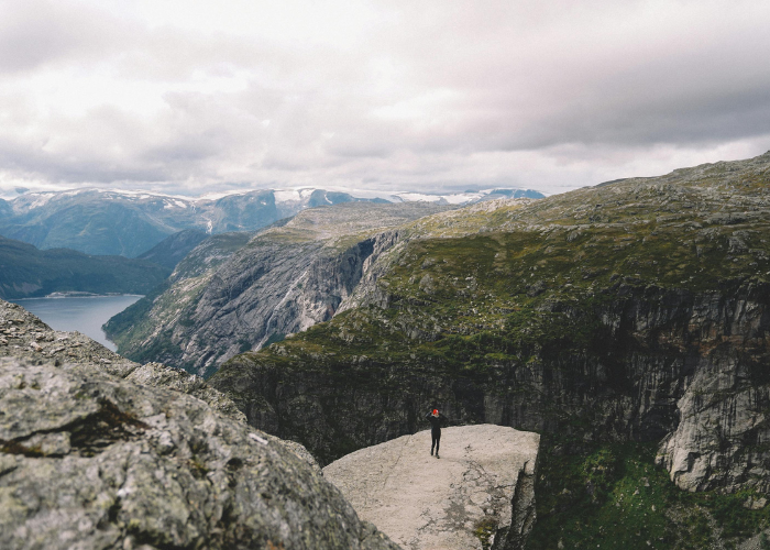 الجبال الشاهقة