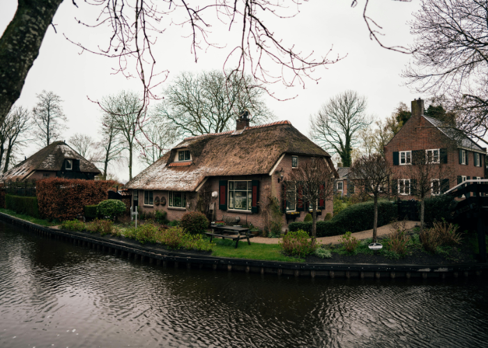 هولندا السياحية